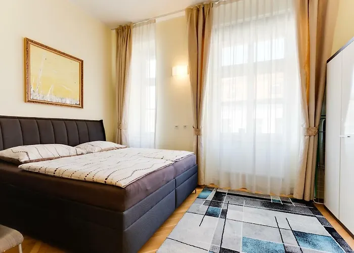 Apartman Halkova