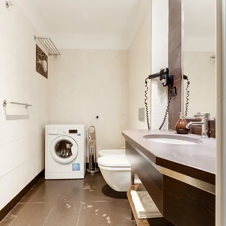 Halkova Appartement Praag