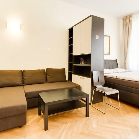 Apartamento Halkova Praga